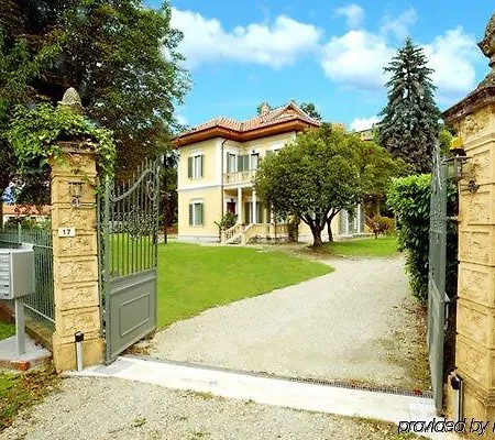 D'azeglio Апарт-отель 3*