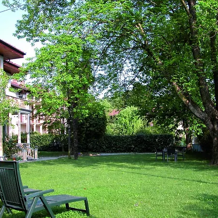 Apart Otel D'azeglio 4*