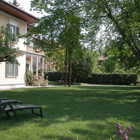 Lägenhetshotell D'azeglio 4*